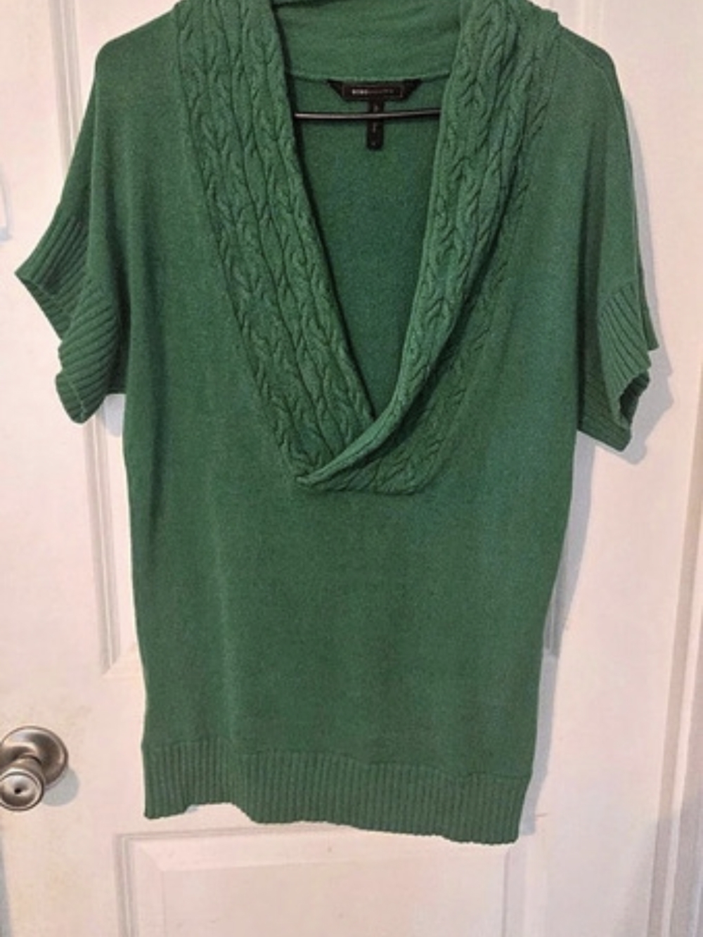 BCBGMAXAZRIA Cable Knit Cowl Neck Sweater in Green Size Medium
